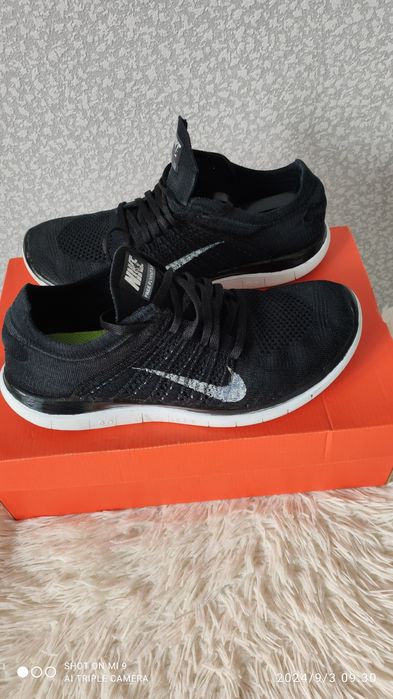 Nike Free 42,5 раз  27см
