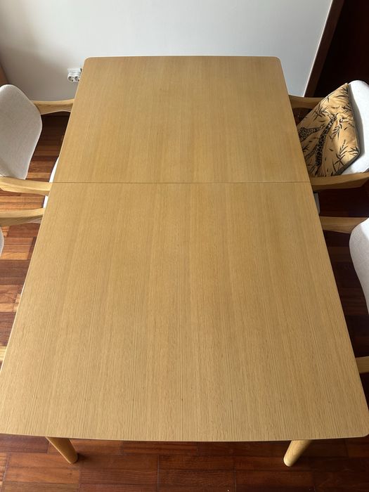 Mesa extensivel madeira de acacia