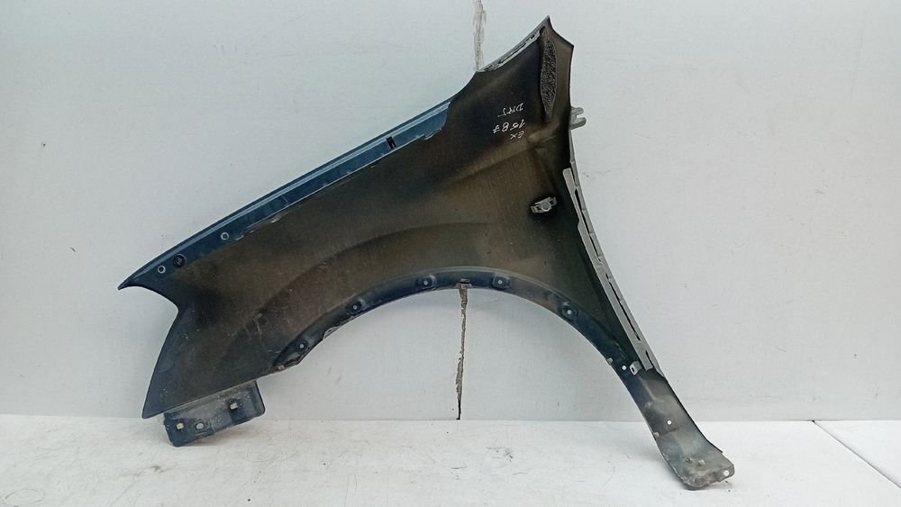 Guarda-lamas direito NISSAN Qashqai/Qashqai+2 I (J10, JJ10)