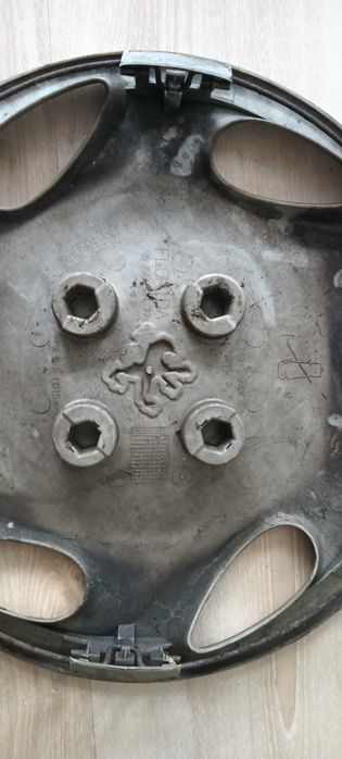 Kołpaki samochodowe Peugeot