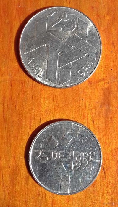 moeda PRATA 250$ "25 de Abril".  SILVER coin