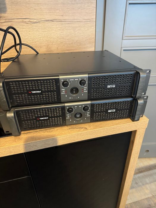 Zestaw sprzętu nagłośnieniowego