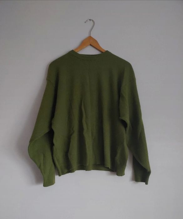 Zielony sweterek damski