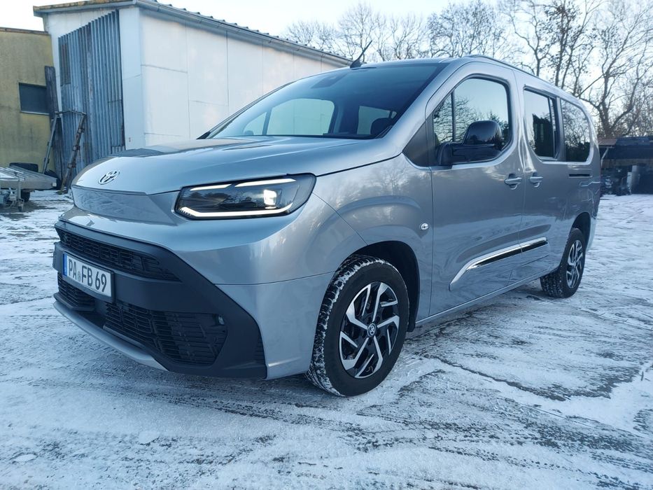 Toyota Proace City Verso Toyota Proace City Verso Long 1.2 110 Family