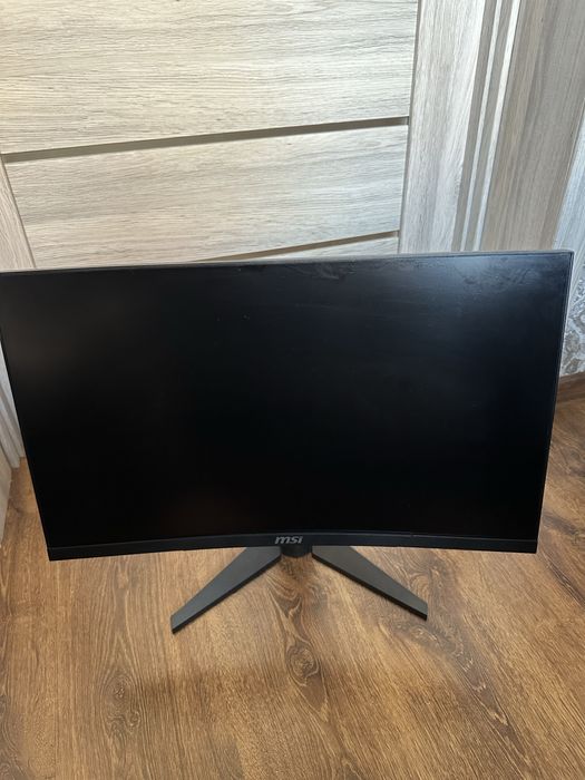 Монітор MSI Optix MAG24C 24