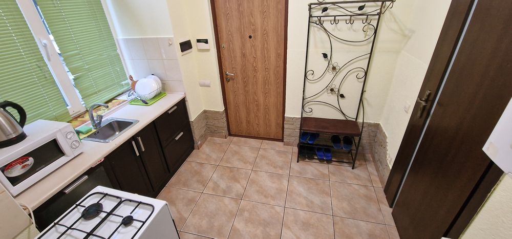 Подобово.Центр  до 5 осіб,