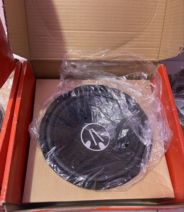 Vendo colunas pra subwoofer novas