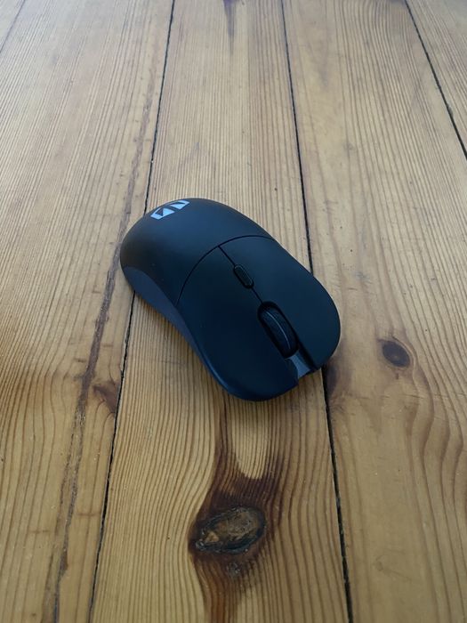 Myszka gamingowa Endorfy Gem Plus Wireless