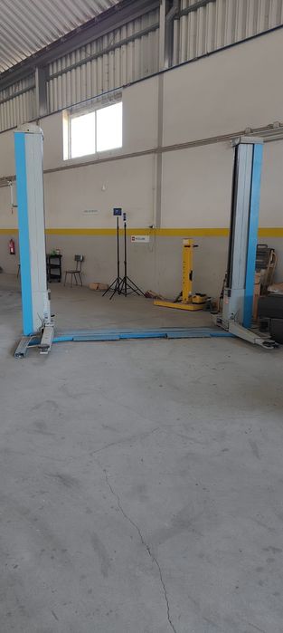 Elevador Ravaglioli KPS 306 C3 3200kg