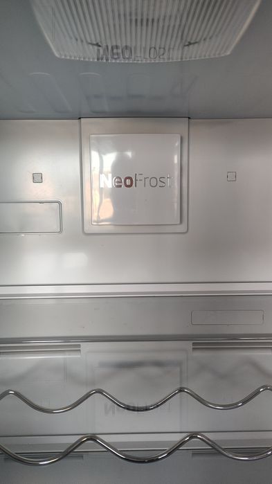 Combinado BEKO Avariado