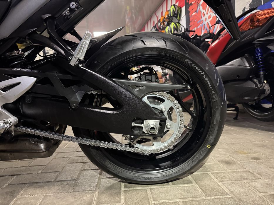 Suzuki GSX-S1000F 2016г.