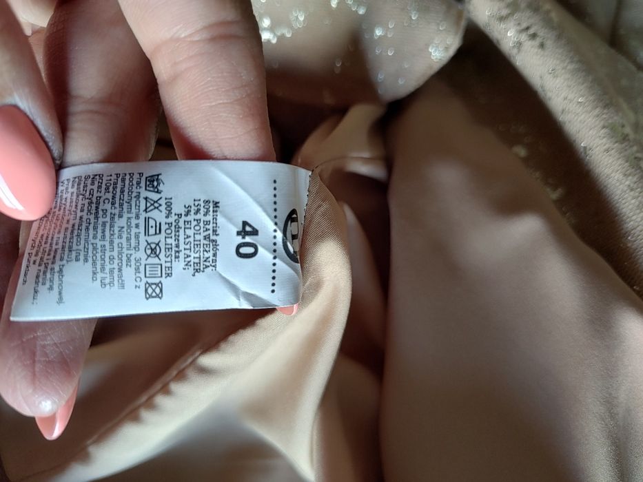 Dresowa marynarka Monnari 40 beż złoto