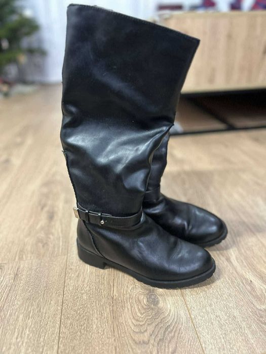 Kozaki czarne ocieplane damskie
