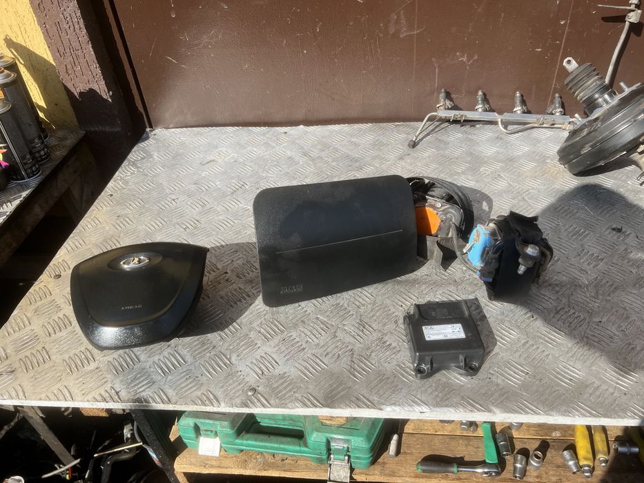 Подушка безопастности Ваз 2190 гранта лада lada granta в руль торпеда