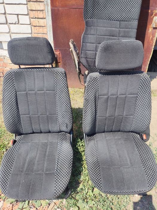 Разборка audi 80 двигатель Ауди 80 запчасти