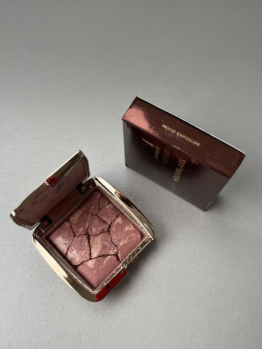 490 грн‼️‼️ Рум'яна Hourglass Mood Exposure 4,2 г