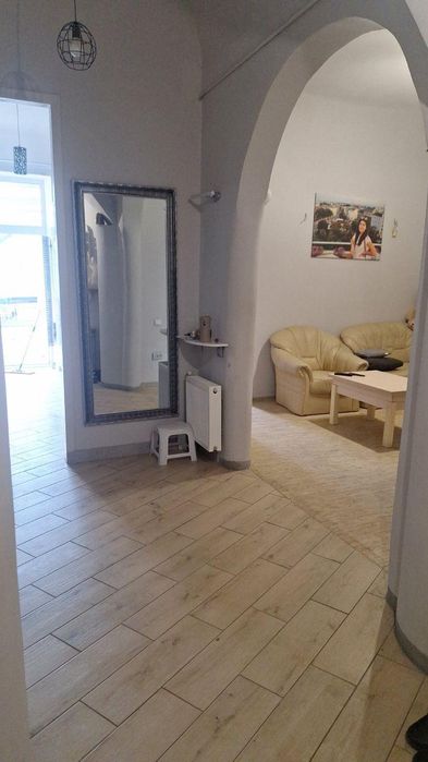 Продам 3-х ком квартиру с ремонтом на ул. Жуковского (3-236-541)