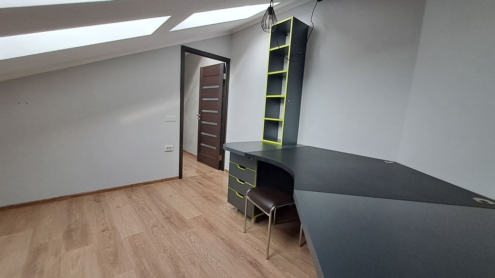 Продаж 5к квартири, вул.Крушельницької, Центр. Тернопіль