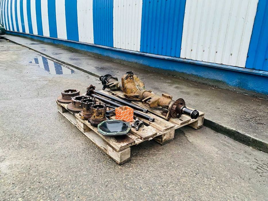 Мост Спринтер спарка 96-06 чулок Sprinter ступица полуось ЛТ разборка