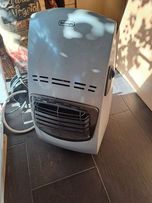 Aquecedor a gás Delonghi