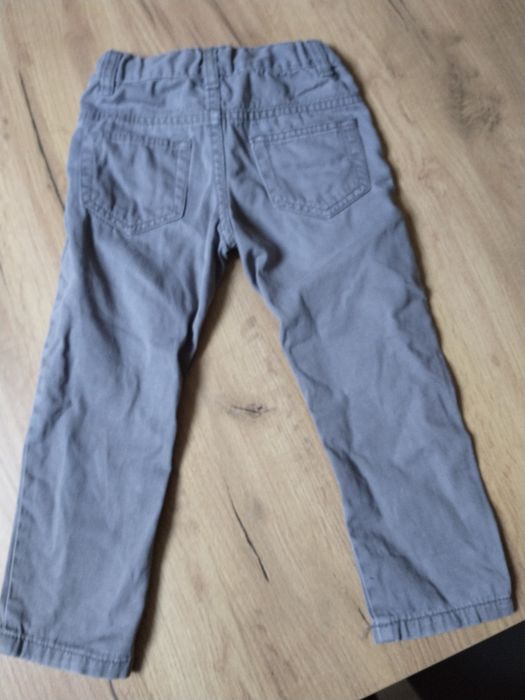 Spodnie jeansowe dla chłopca rozm 98/104
