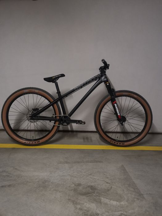 Dartmoor Two6Player Custom NOWY