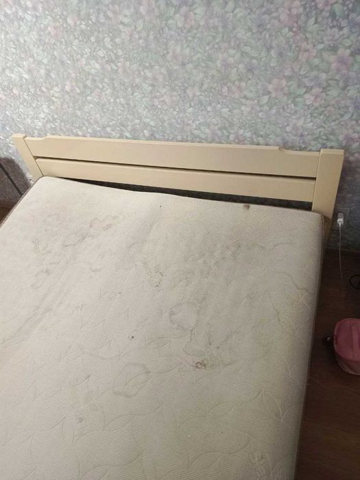 Продам ліжко, велике