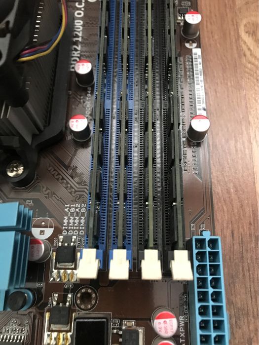 AMD Athlon X2-245 процесор,8 GB RAM,материнська плата Asus M4A77