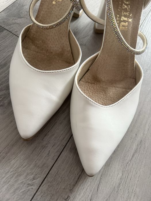 Buty slubne brilu