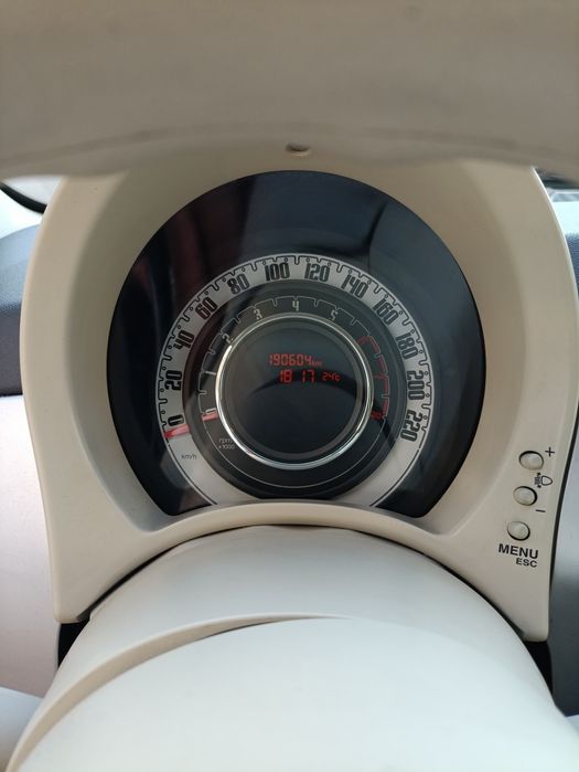Fiat 500 1.2  em bom estado