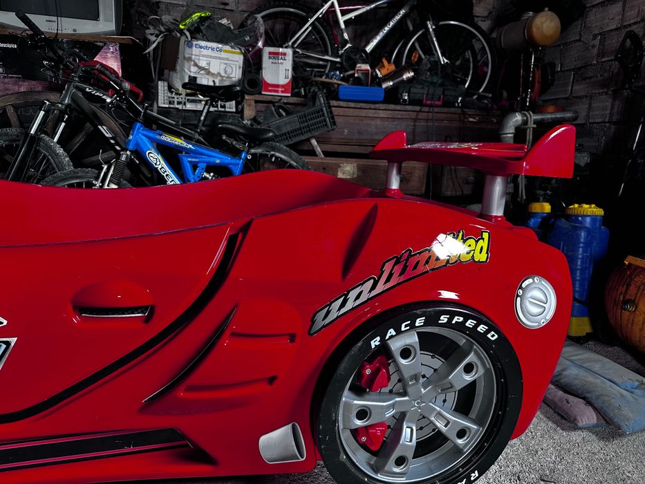 Cama Faísca McQueen – Excelente estado!