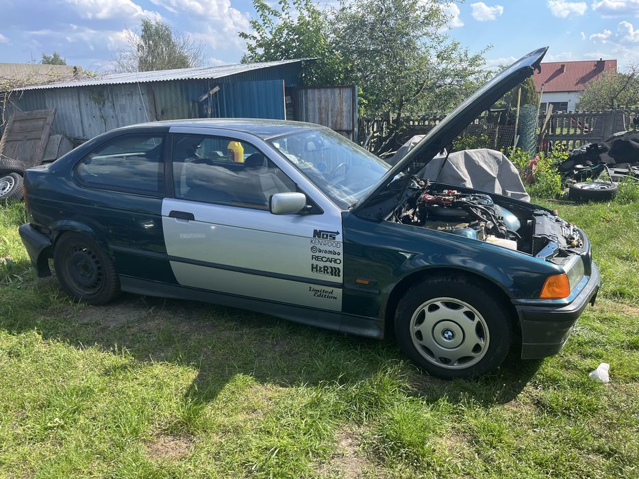 Sprzedam części bmw e36 compact DO PONIEDZIALKU POŹNIEJ IDZIE NA ZLOM