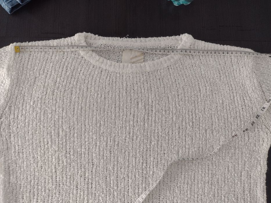 Biały sweterek rozm 42/44