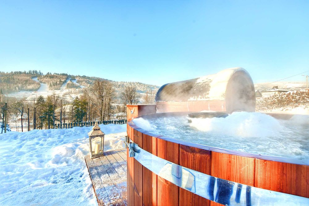 ZIMA W GÓRACH - noclegi z sauną i balią z jacuzzi, narty Pok. 2 os