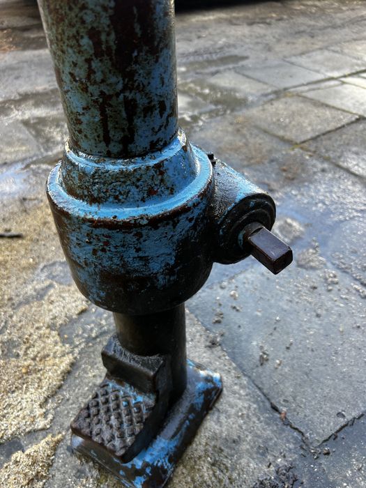 Podnośnik hydrauliczny przemysłowy