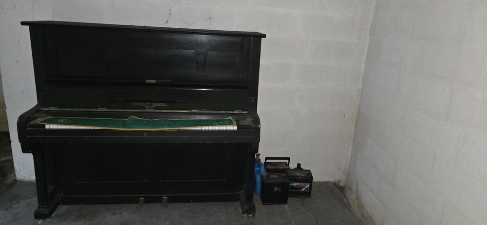 Piano Robert Seidel Berlim