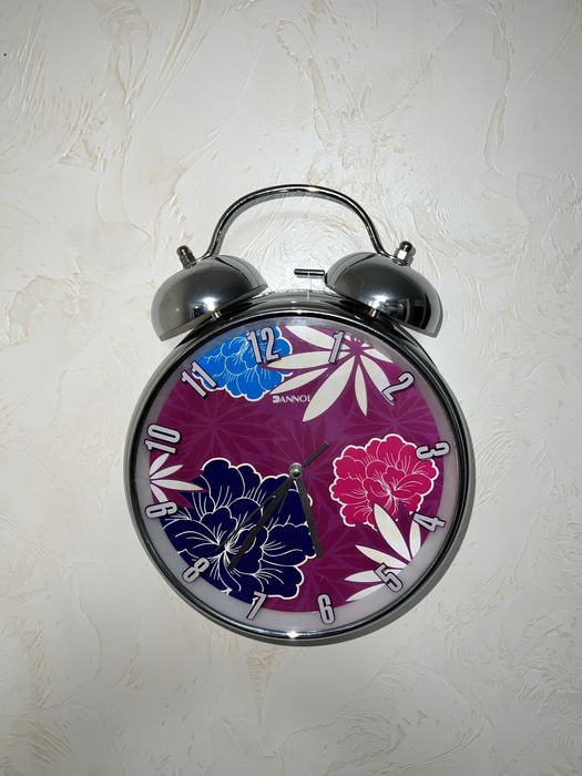 Годинник настінний