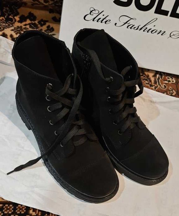 Ботінки жіночі SOLDI