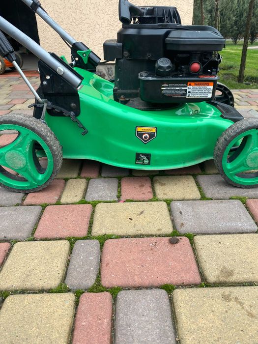 Газонокосилка бензиновая двигатель Briggs