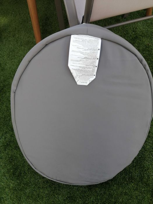 Doomoo espreguiçadeira /puff NOVO