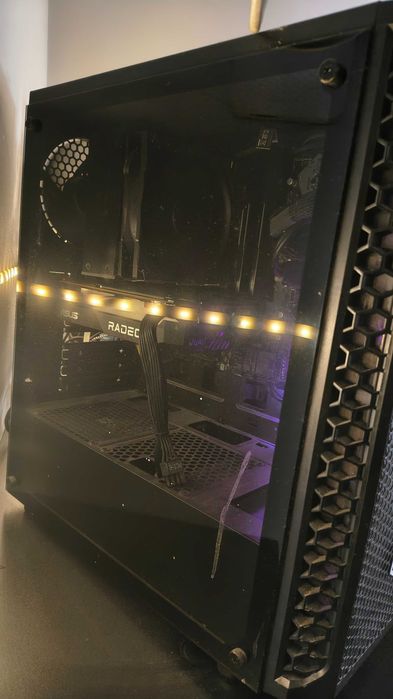 komputer gamingowy I5-12400F/ RX7600 8GB/ 32GBRAM/ SSD1TB