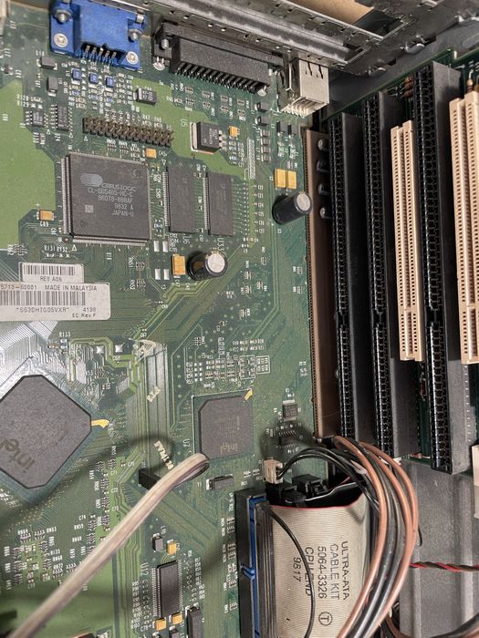 Продається системний блок hp vectra pentiumII 333mmx