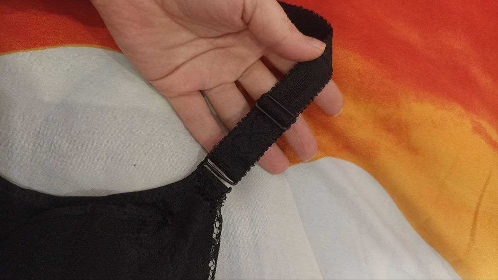 Ліф ліфчик бюстик бюстгалтер бюстьє бюст бра бралет