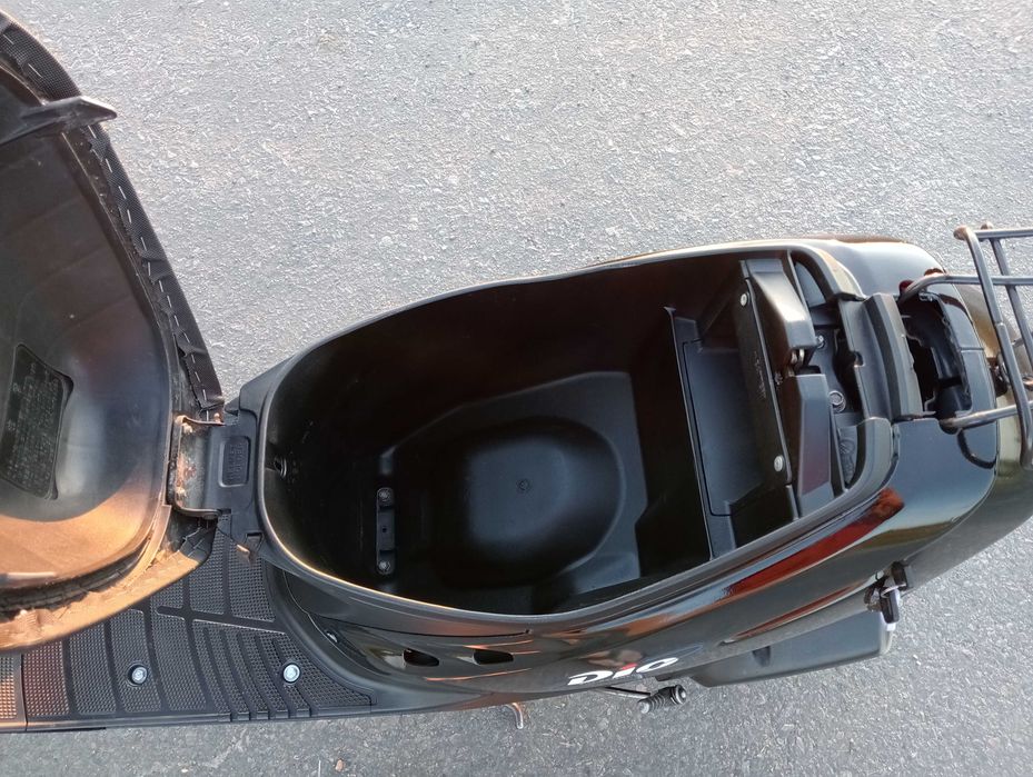 Honda  Dio  AF-27