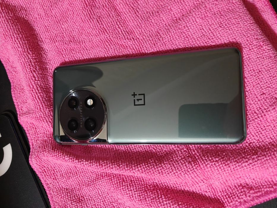 OnePlus 11 16/256