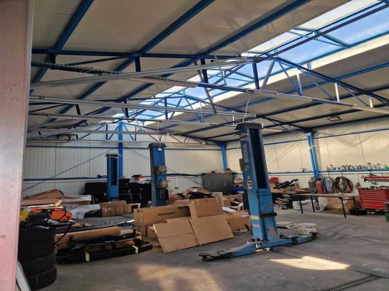 Sprzedam Hala z płyt warstwowych 105 m2 z projektem na 160m2