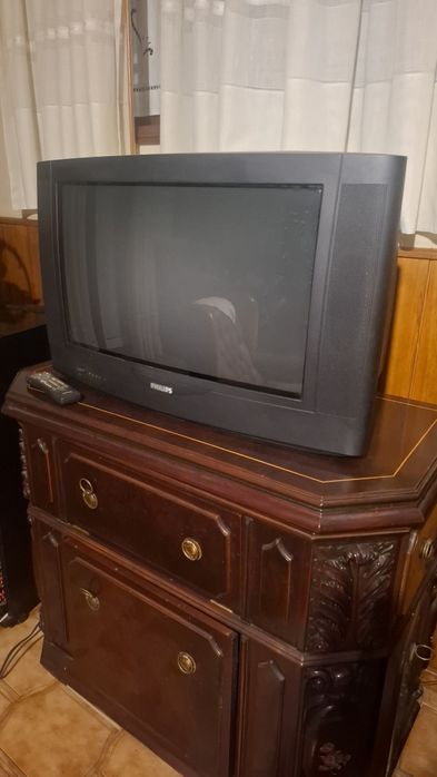 TV Philips 28” CRT (tubo) - Modelo 28PW8504/12