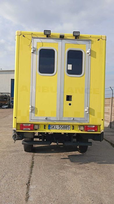 Kontener ambulans / kamper