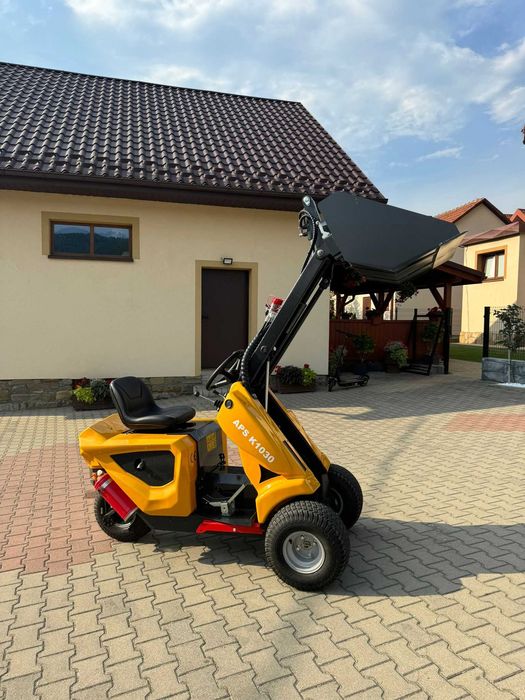 Miniładowarka APS K1030 bardzo zwrotna mała ładowarka na 3 kołach 2025