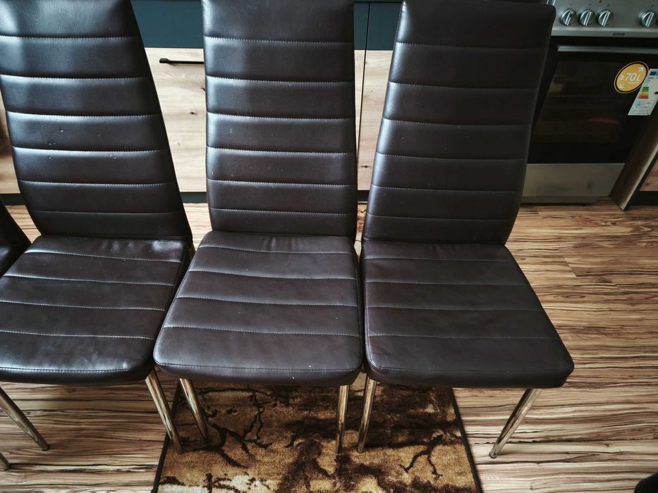 Sprzedam krzesła 4 sztuki